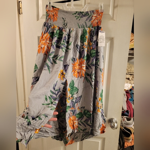 Patrons of Peace Dresses & Skirts - Gray Skirt With Bright Floral (Orange, Purple, Green, Yellow) Size LARGE NWT